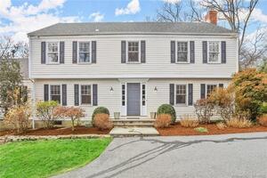 231 Bayberry Lane