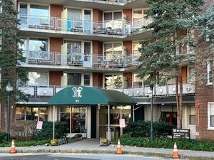 71 Strawberry Hill Avenue, Unit 602