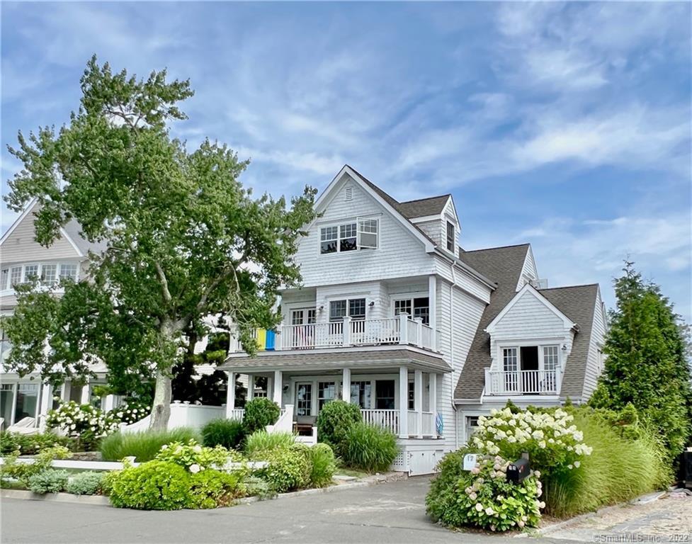 17 Beach Drive — exterior photo
