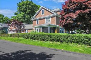 16 Nelson Avenue