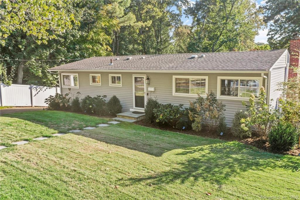 55 Vine Road — exterior photo
