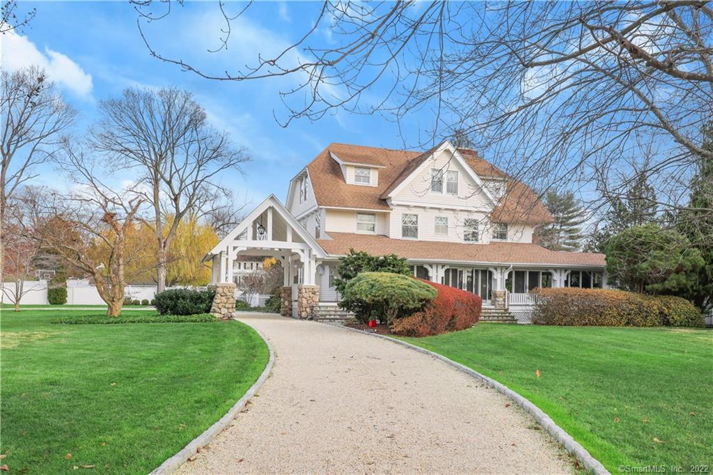 40 Rogers Road — exterior photo