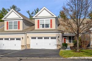 24 Watkins Drive, Unit 24