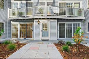 118 Grove Street, Unit 3