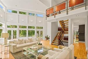 305 Indian Rock Road