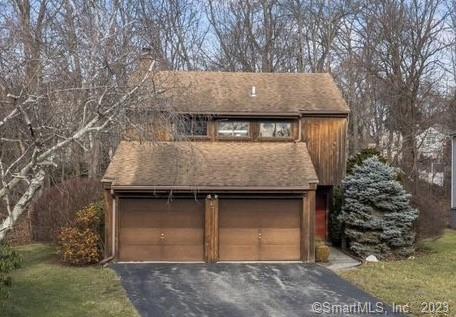15 Lantern Circle — exterior photo