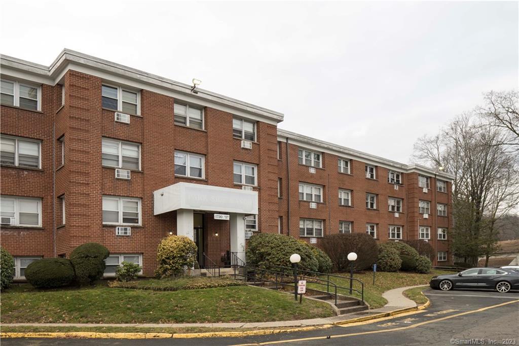 1730 State Street 204, Hamden, Connecticut Condo for sale, 170543662