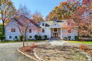 1078 Riverbank Road