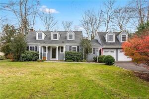 152 Mansfield Avenue