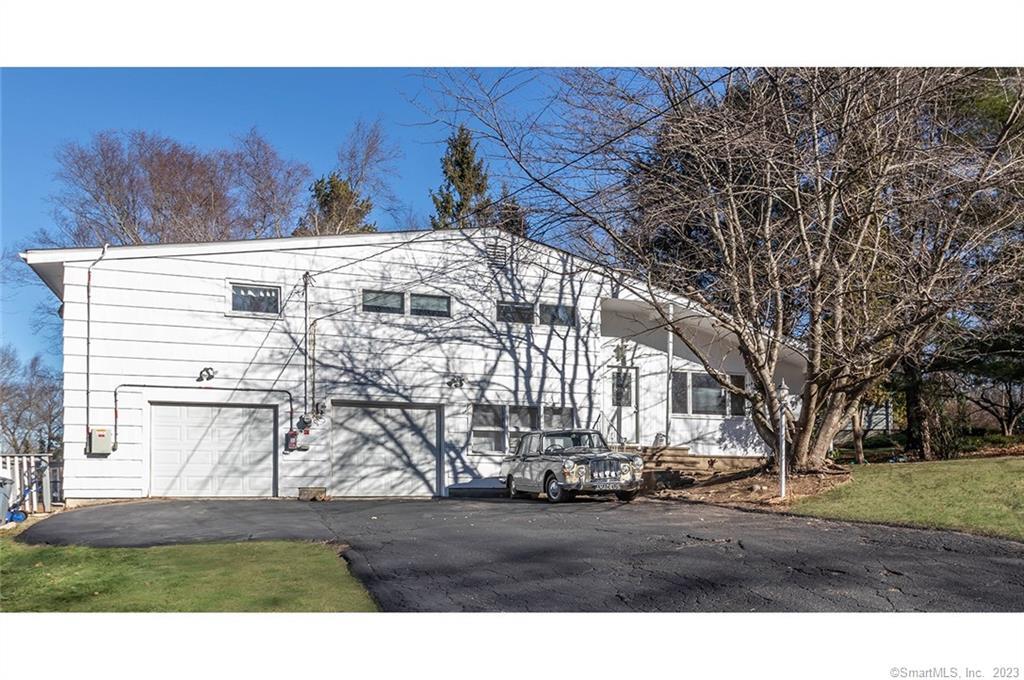 420 Lakeview Drive — exterior photo