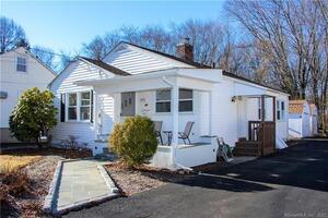 74 Ledge Lane