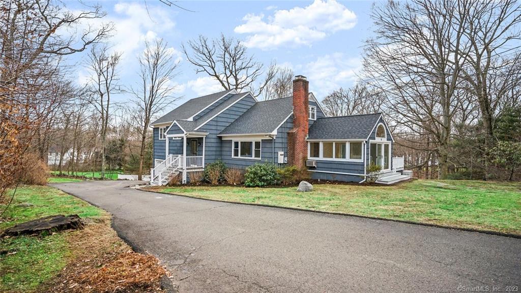 75 Nubel Lane — exterior photo