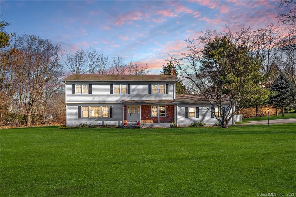 58 Sunset Road — exterior photo