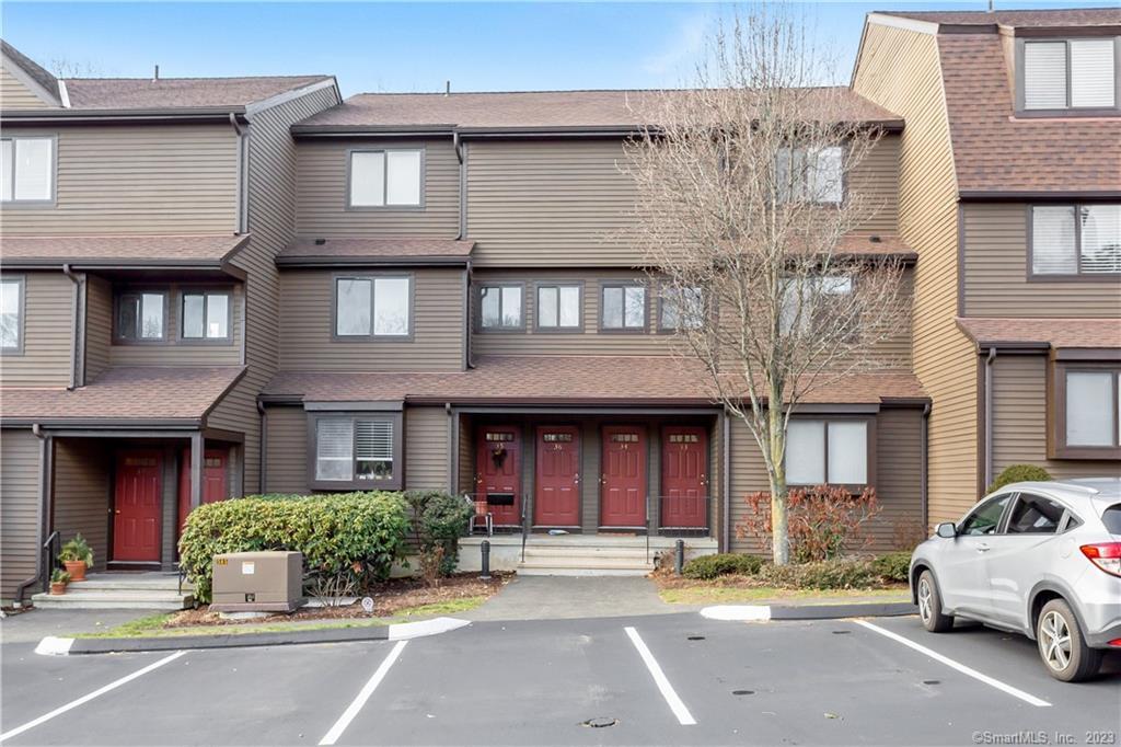 115 Fillow Street, Unit 34 — exterior photo