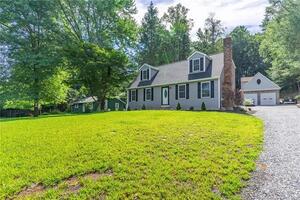 96 Glen Road
