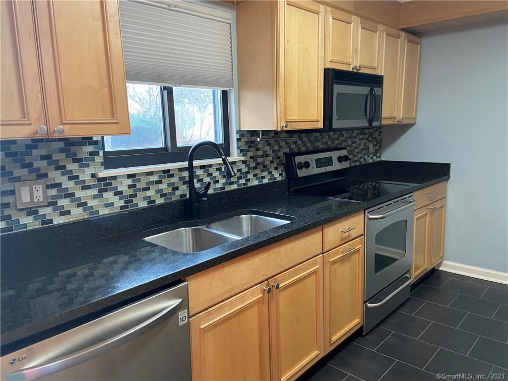 100 Hope Street, Stamford, Connecticut photo 1