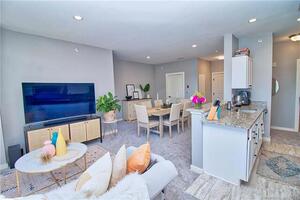 100 Richards Avenue, Unit 304