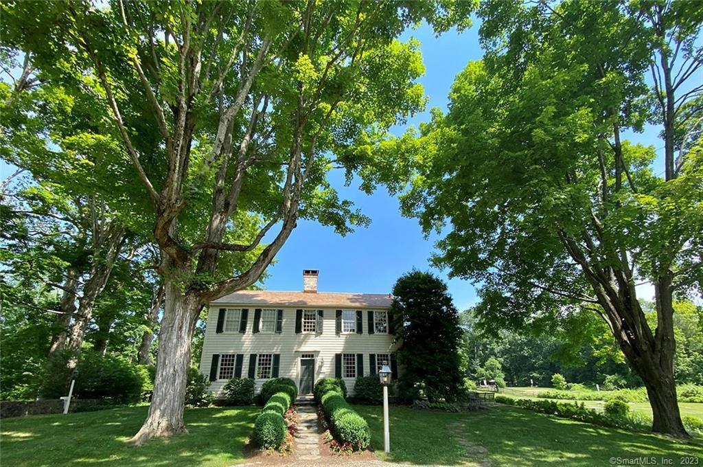285 Redding Road — exterior photo