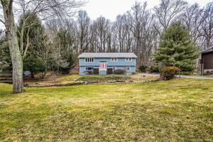 243 Pinewood Trail