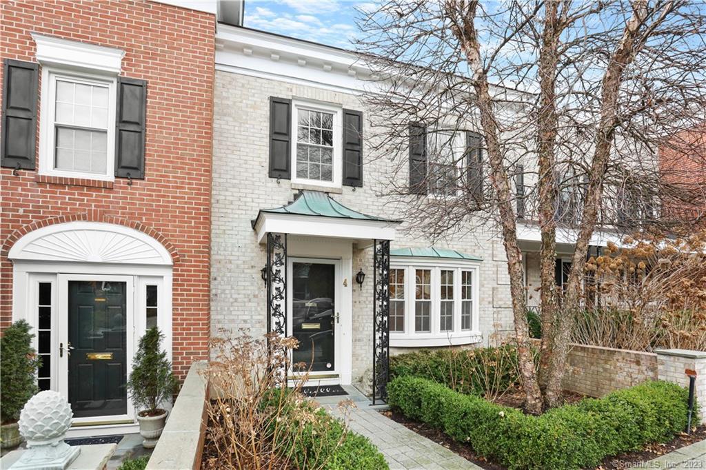 155 Field Point Road, Unit 4S — exterior photo