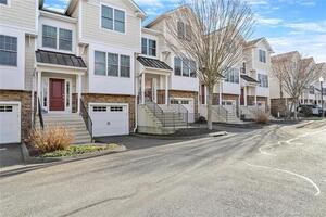 502 Woodland Hills Drive, Unit 502