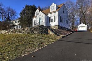 36 Beardsley Parkway