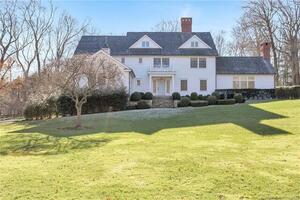 100 Pembroke Road