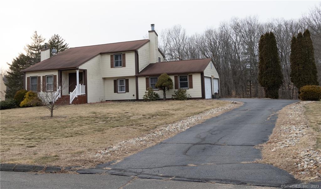 12 Lynn Circle