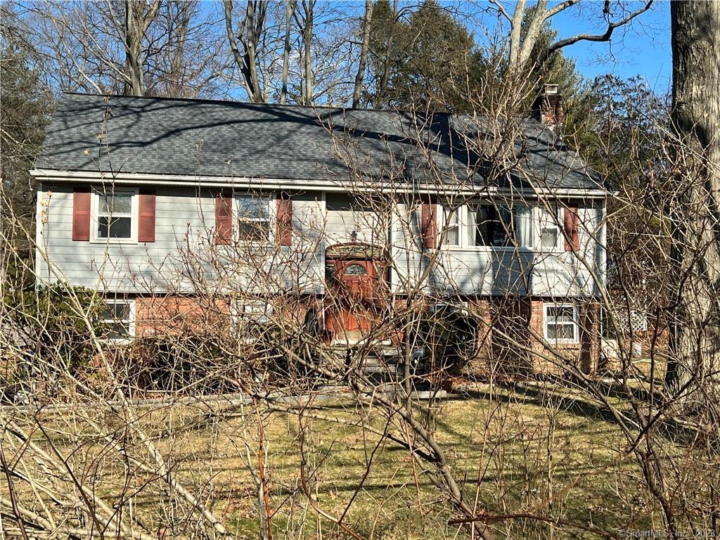 1 Birchside Drive — exterior photo