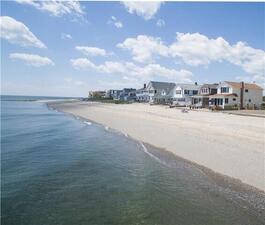 1895 Fairfield Beach Road