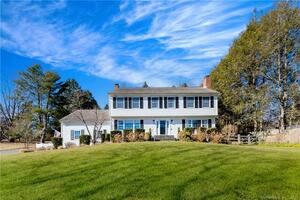 995 Bronson Road
