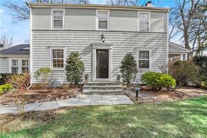 146 Leroy Avenue