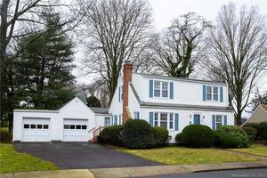 30 Parkhill Avenue