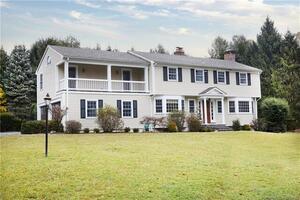 22 Burr School Road