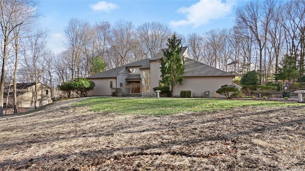 12 Gregory Farm Road — exterior photo