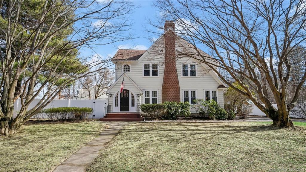 88 Shelton Road — exterior photo
