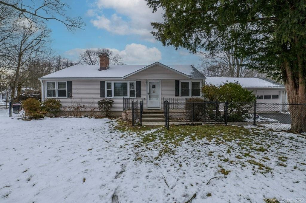 501 Burroughs Road — exterior photo