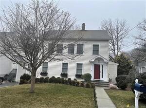 11 Oak Park Avenue