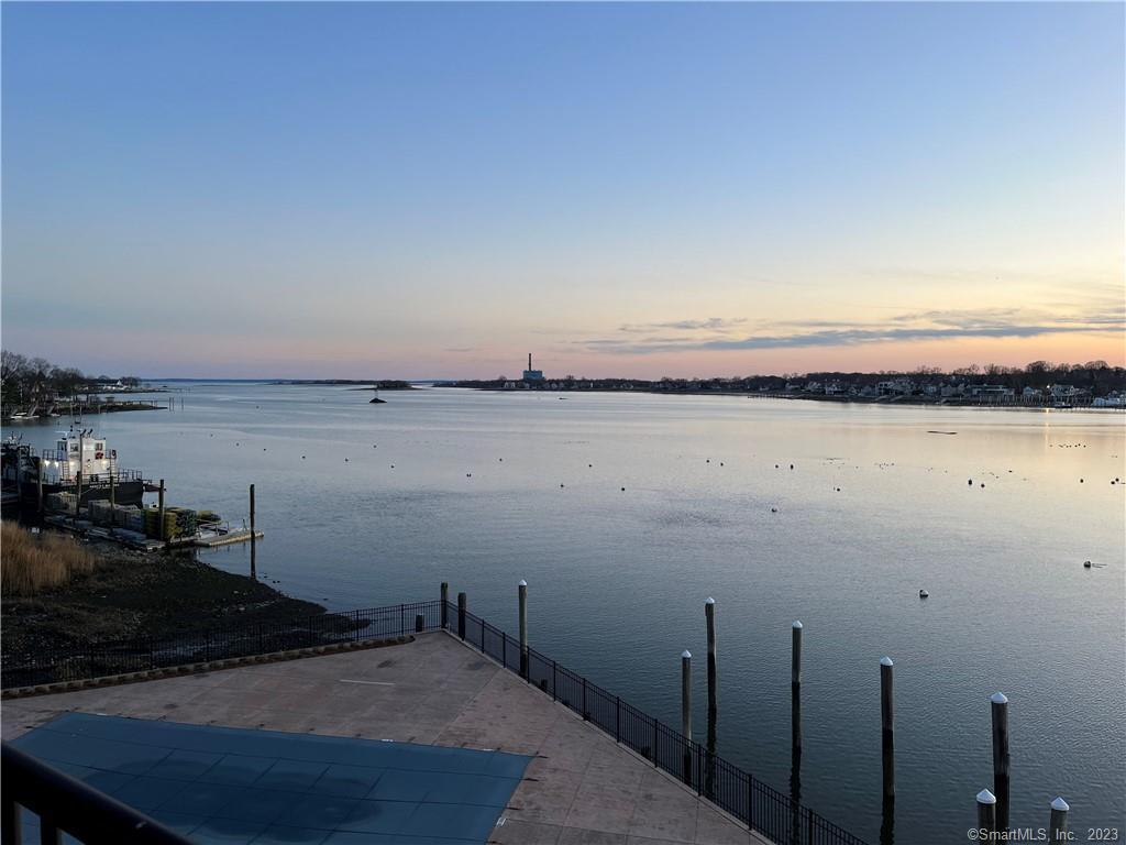 100 Seaview Avenue, Unit 3F — exterior photo