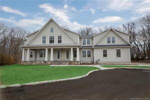 12 Hunt Club Lane