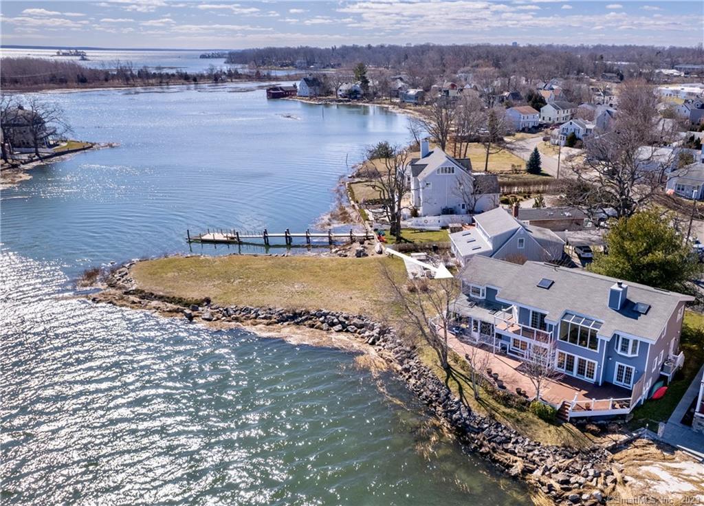 1 Seabreeze Place — exterior photo
