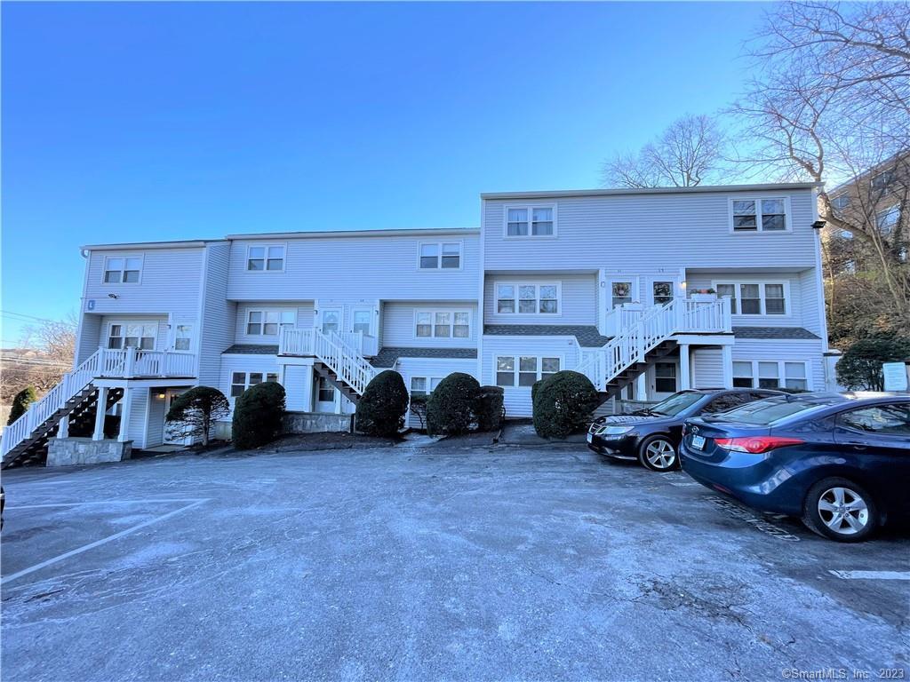 29 Van Buren Avenue, Unit L4 — exterior photo