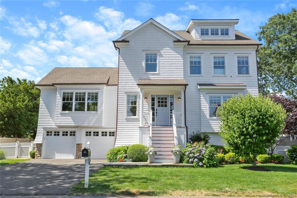 282 James Street — exterior photo