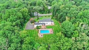 66 Pin Oak Lane