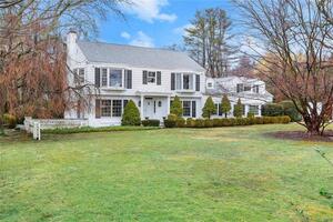 36 Golf Club Road
