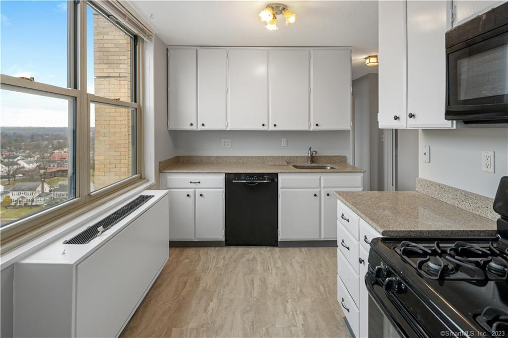 1 Strawberry Hill Court, Unit 12C — exterior photo