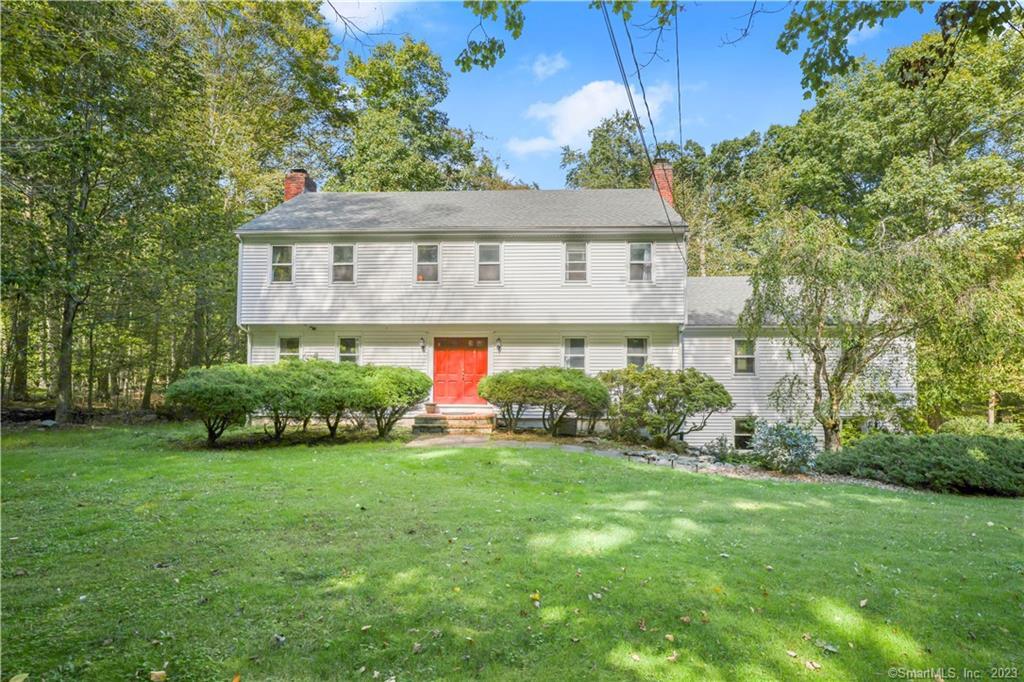 88 Scarlet Oak Drive — photo 1