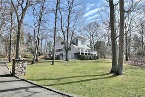 52 Ridge Road