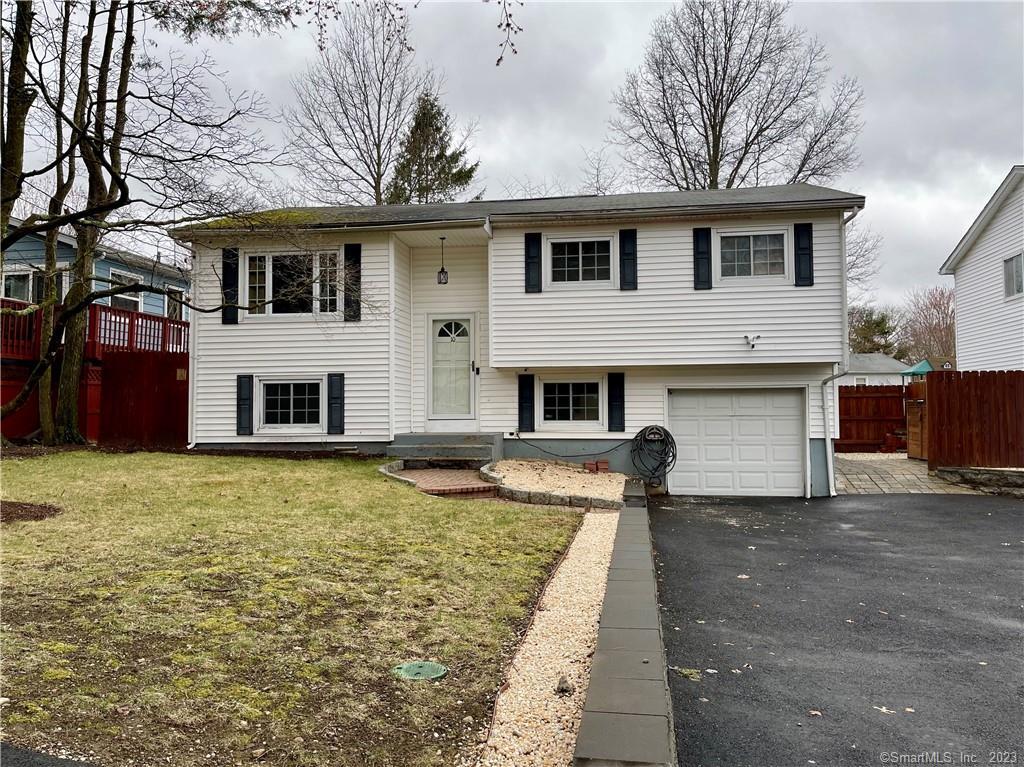 10 Marlin Drive — exterior photo