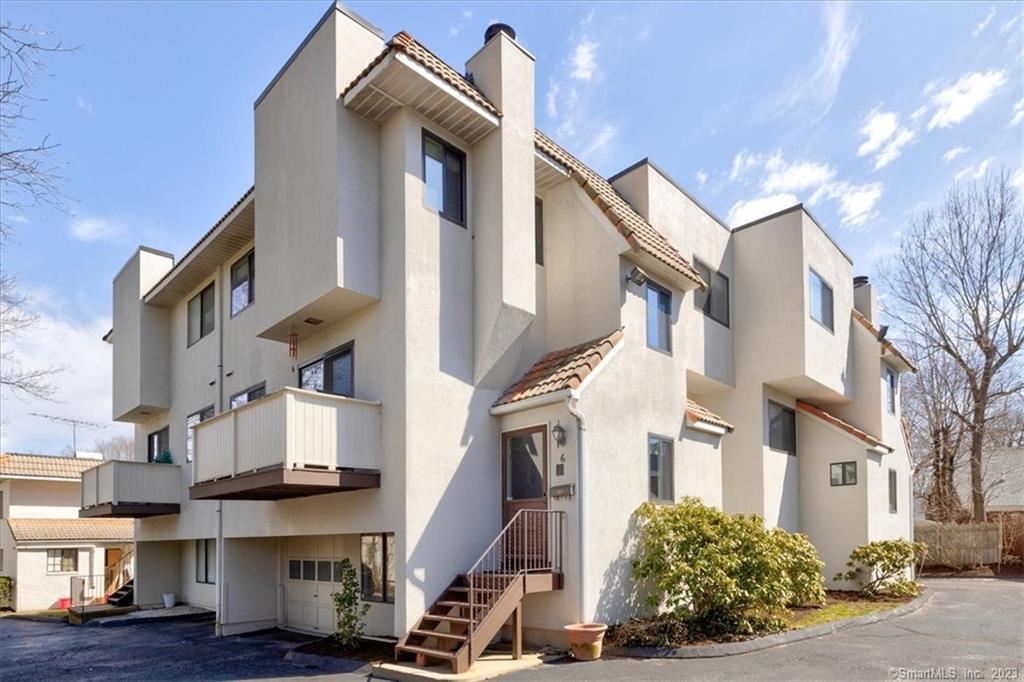 40 Riverside Avenue, Unit 6 — exterior photo